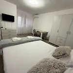 Apartamento Studio Craiova *